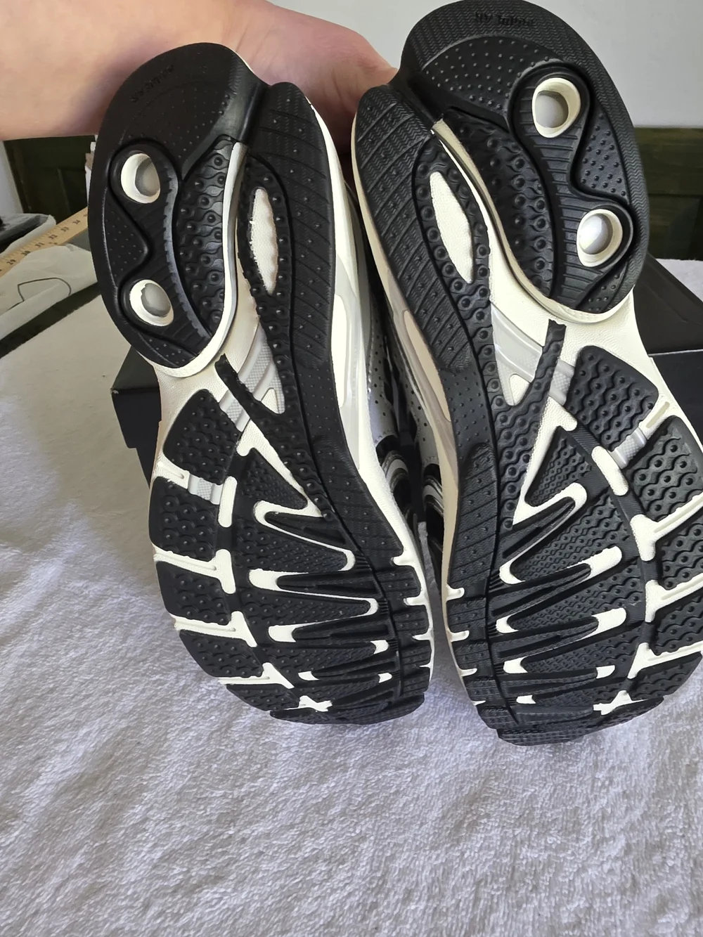 adidas Adistar Control 5 Black/Silver Metallic - NWT 6Y-7W